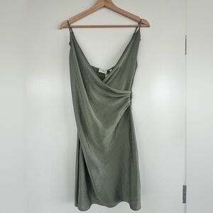 Aritzia Wilfred Crossroads Dress